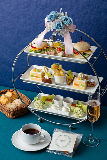 ラウンジ サウスコート Thanksアフタヌーンティー